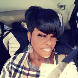 Meet your Posher, Phyllis